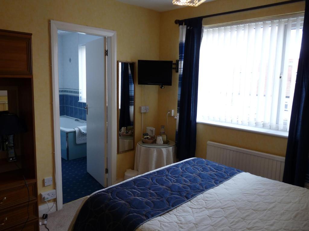 Cornerways Guest House Llandudno Room photo